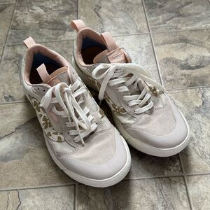 Vans UltraRange EXO SE sneakers